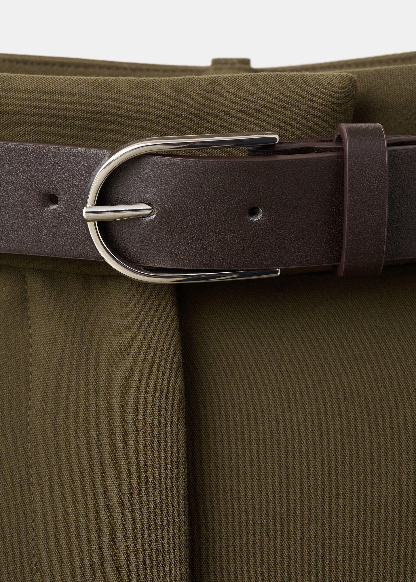 Belt straight-fit trousers