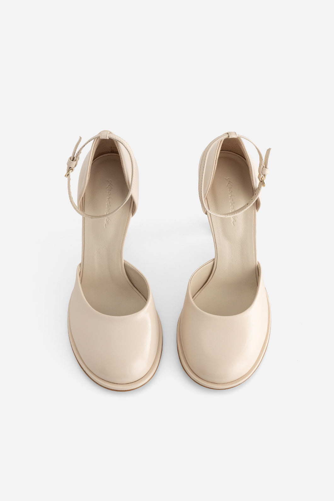 AMANDA tofu-colored leather shoes