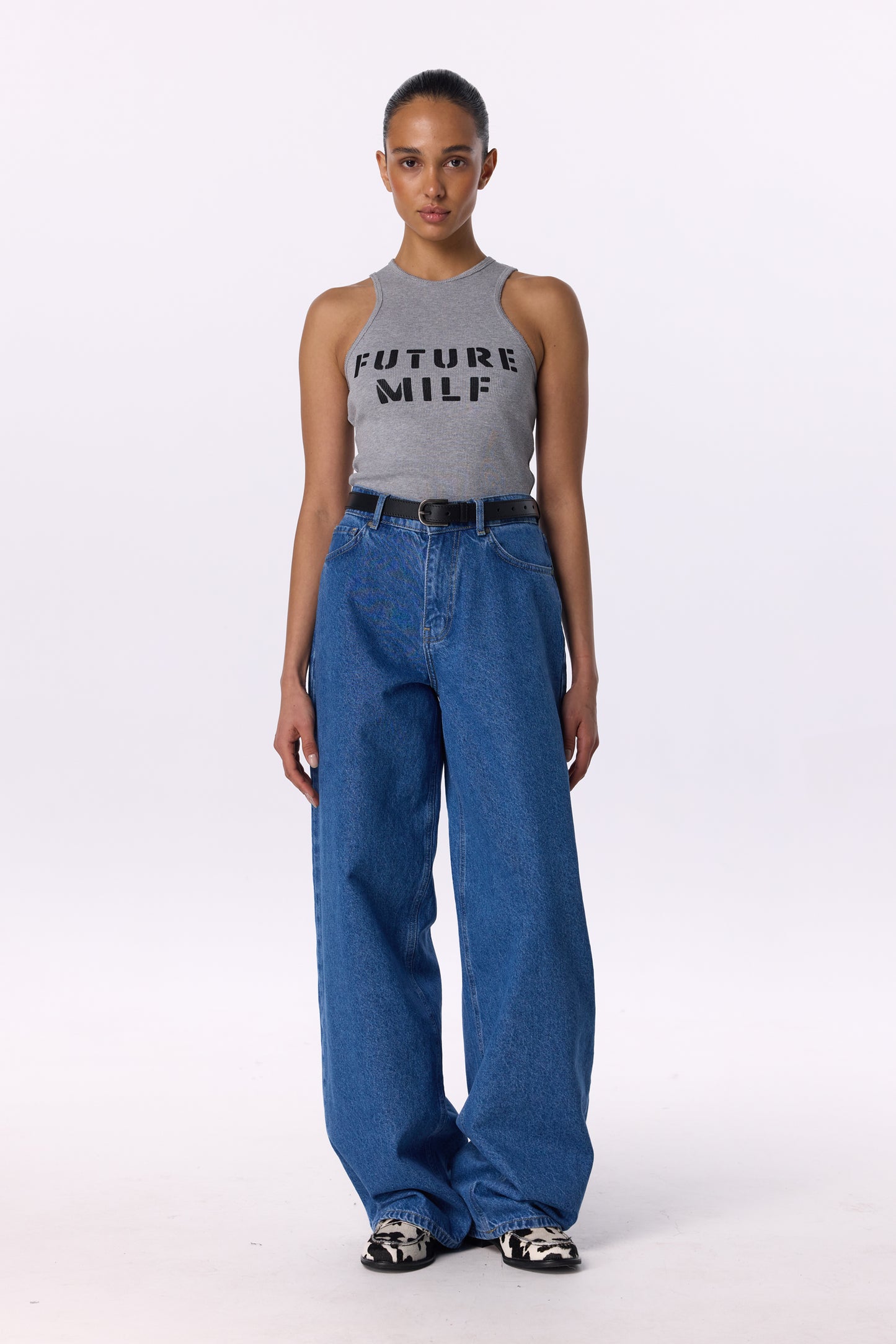 Wide-leg jeans