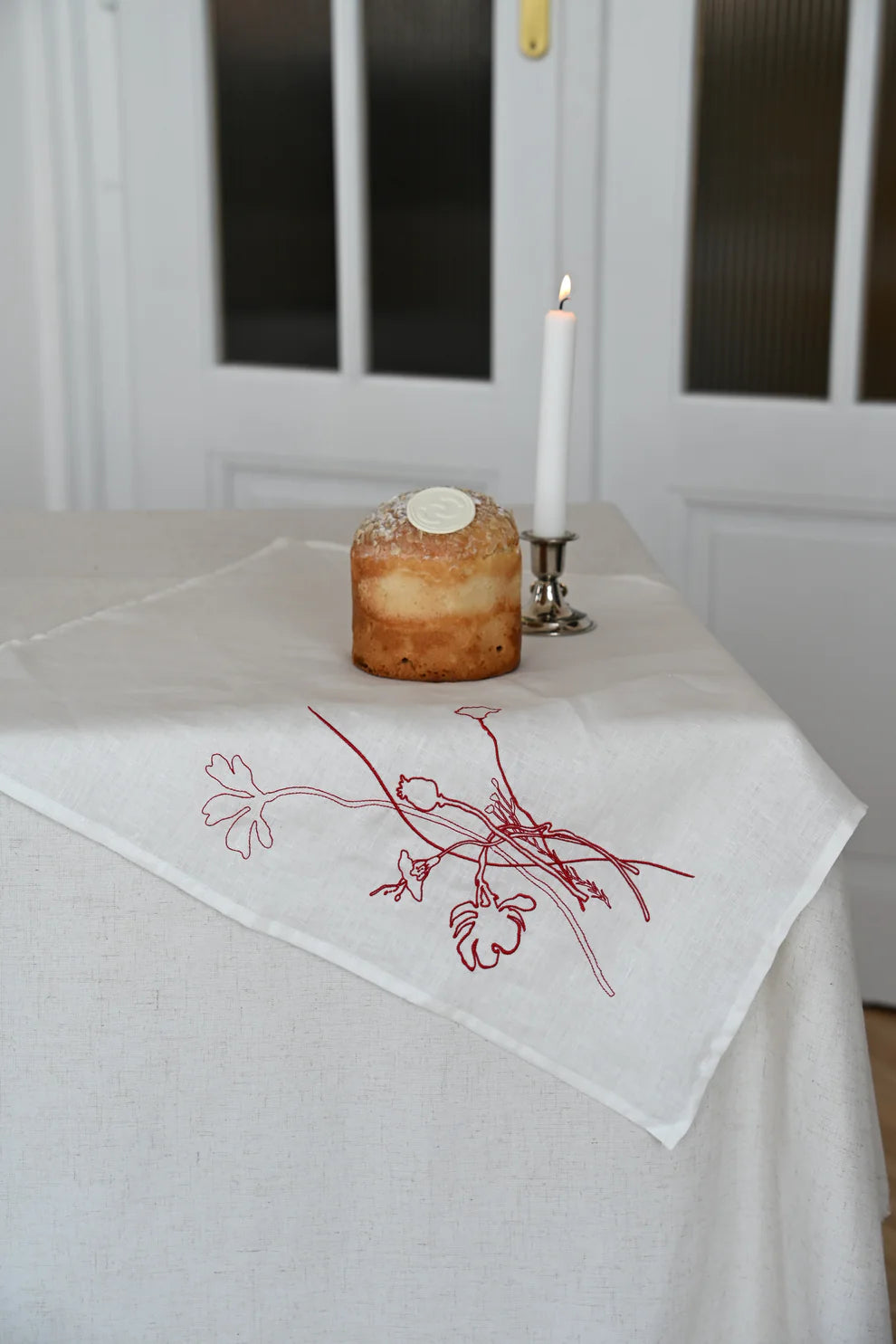 Milk linen scarf with "Poppies" embroidery