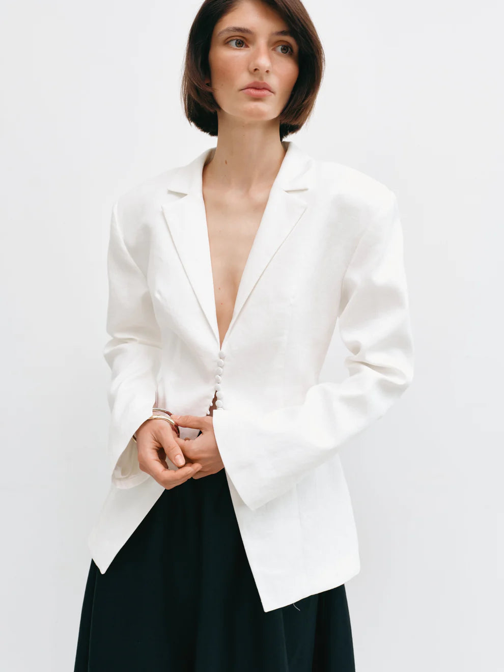 Milky linen waist jacket