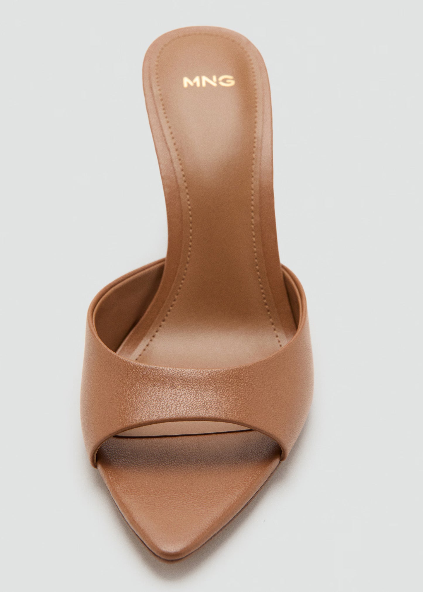 Pointed heel sandals