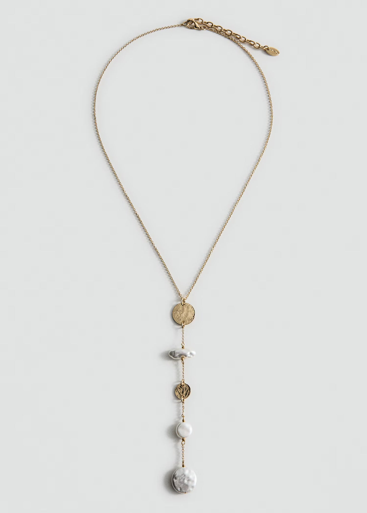 Beads pendant necklace