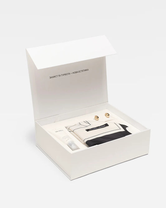 CICI COCO×Medik8 gift set