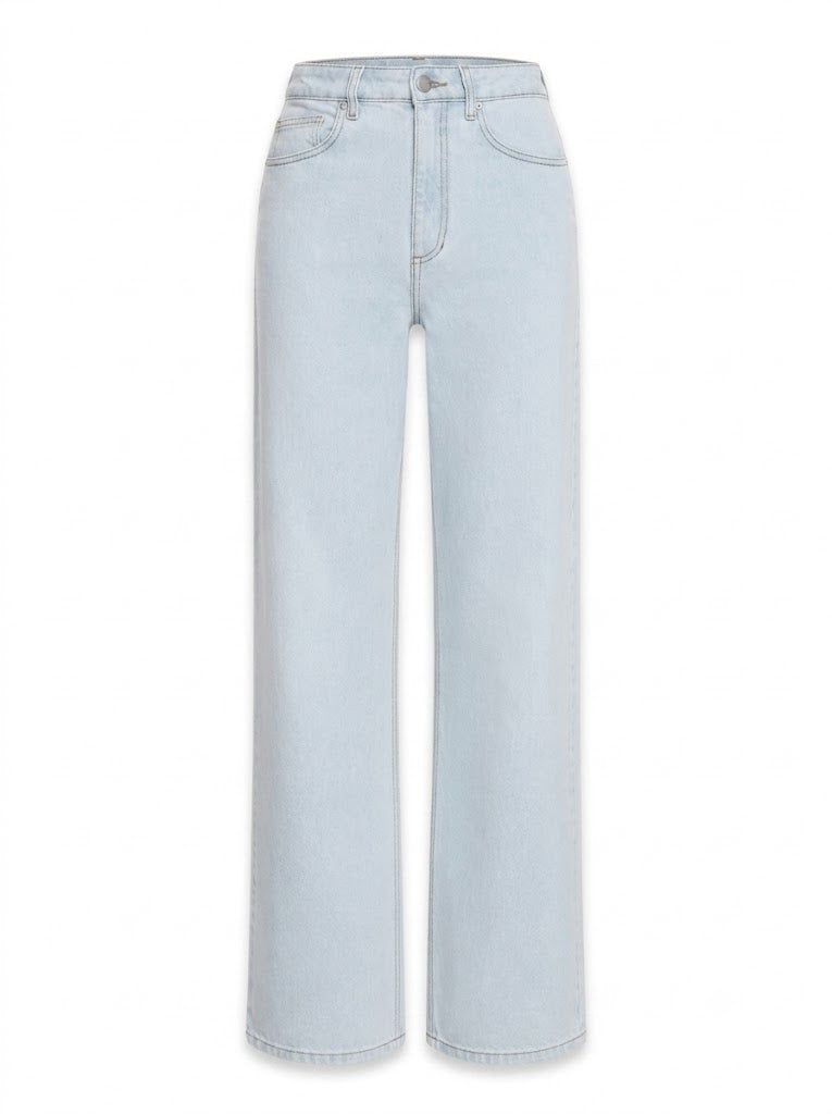 Lia Bleach light blue jeans