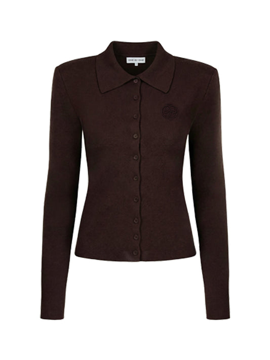 Fitted brown button-up cardigan with a brand detail