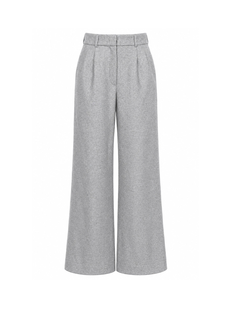 Wide-leg light gray trousers with pockets