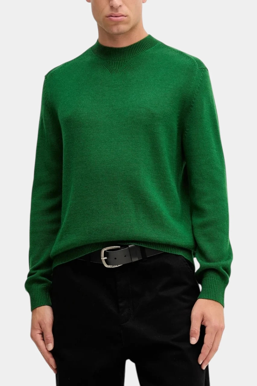 Green plain wool sweater