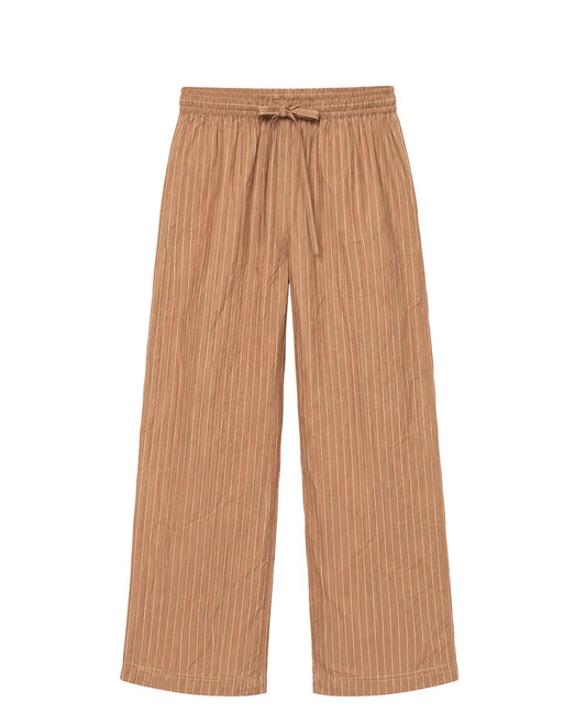 Vanity pants made of striped fabric (suit)